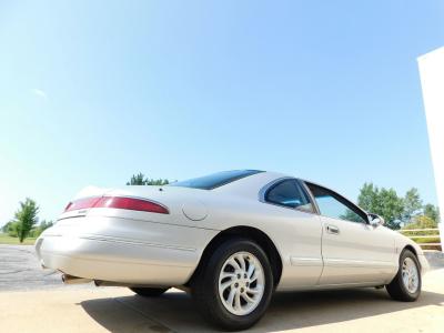 1995 Lincoln Mark VIII