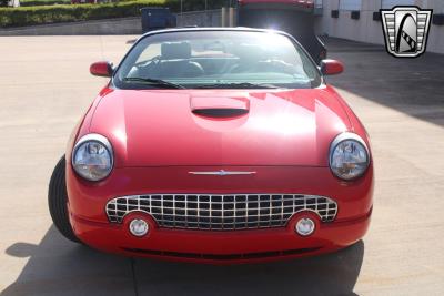 2002 Ford Thunderbird