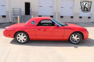 2002 Ford Thunderbird