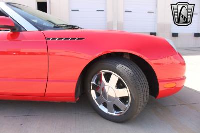 2002 Ford Thunderbird