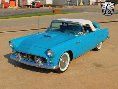 1956 Ford Thunderbird