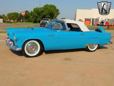 1956 Ford Thunderbird