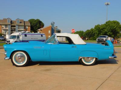 1956 Ford Thunderbird