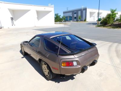 1984 Porsche 928