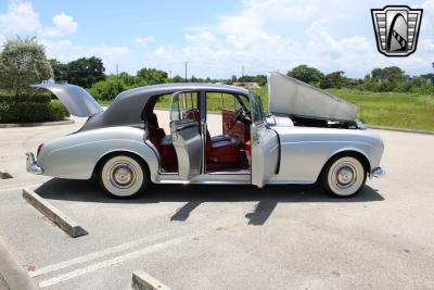 1965 Rolls - Royce Silver Cloud