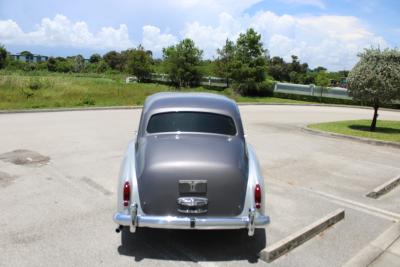 1965 Rolls - Royce Silver Cloud