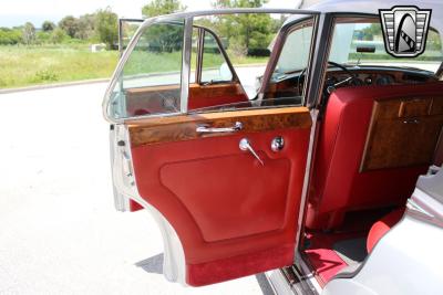 1965 Rolls - Royce Silver Cloud