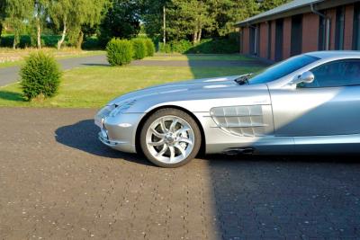 2005 Mercedes - Benz SLR McLaren