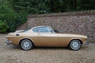 1972 Volvo P1800E