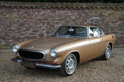 1972 Volvo P1800E