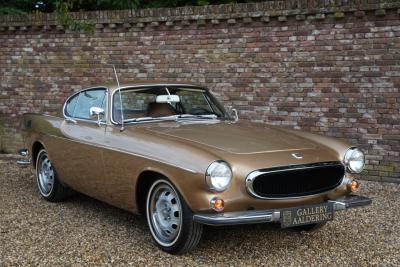 1972 Volvo P1800E