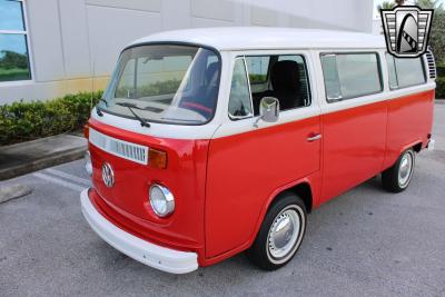 1977 Volkswagen Bus