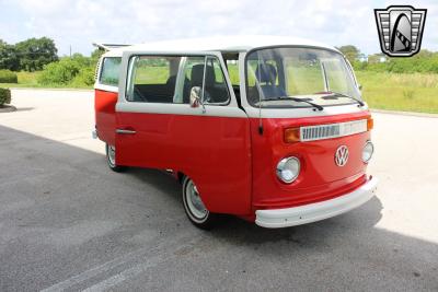 1977 Volkswagen Bus