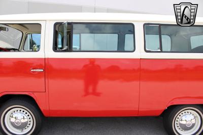 1977 Volkswagen Bus