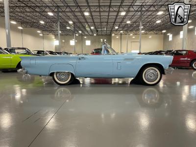 1957 Ford Thunderbird