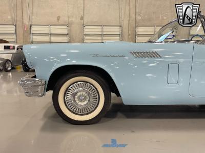 1957 Ford Thunderbird