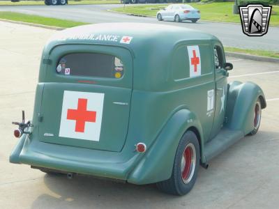 1937 Ford Sedan Delivery