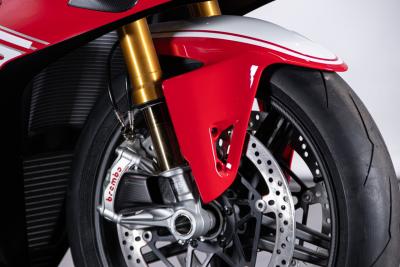 2024 Ducati PANIGALE V4 SP2 30&deg; ANNIVERSARIO 916