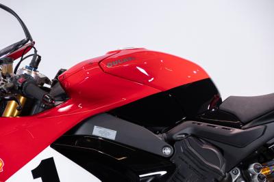 2019 Ducati PANIGALE V4 25&deg;ANNIVERSARIO 916