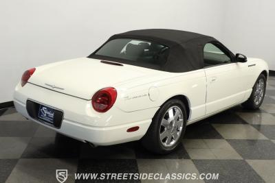 2002 Ford Thunderbird