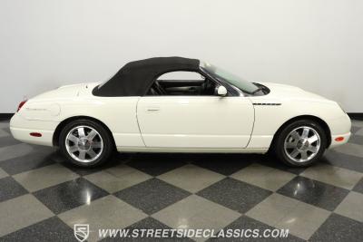 2002 Ford Thunderbird