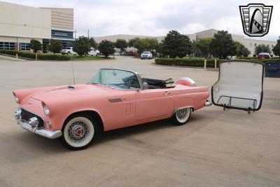 1956 Ford Thunderbird