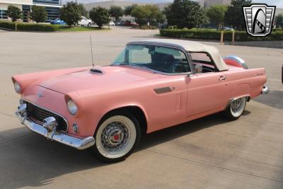 1956 Ford Thunderbird