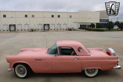 1956 Ford Thunderbird