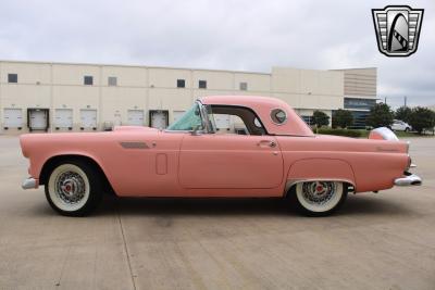 1956 Ford Thunderbird