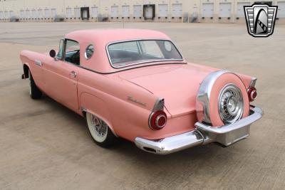 1956 Ford Thunderbird