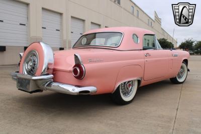 1956 Ford Thunderbird