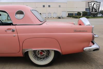 1956 Ford Thunderbird