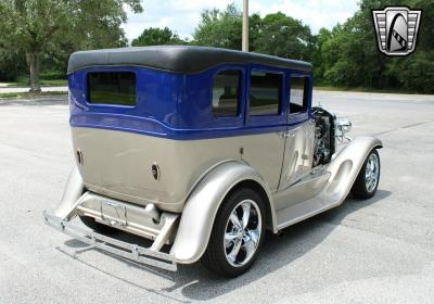 1929 Willys Knight