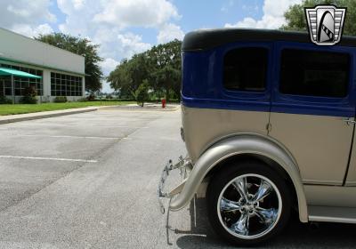 1929 Willys Knight