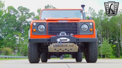 1986 Land Rover Defender