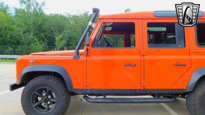 1986 Land Rover Defender