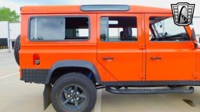 1986 Land Rover Defender