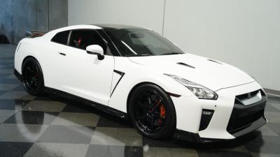 2018 Nissan GT-R Track Edition