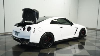 2018 Nissan GT-R Track Edition