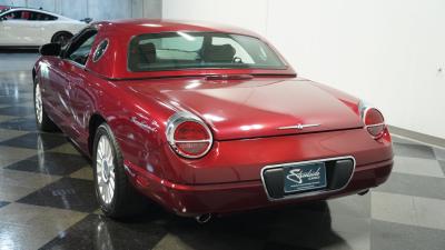 2004 Ford Thunderbird