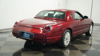 2004 Ford Thunderbird