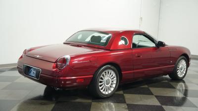 2004 Ford Thunderbird