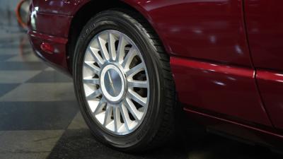 2004 Ford Thunderbird