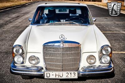 1968 Mercedes - Benz 300SEL