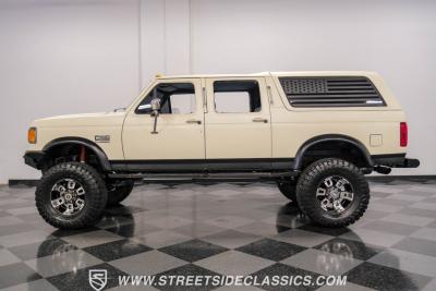 1991 Ford C-350 XLT Centurion Bronco