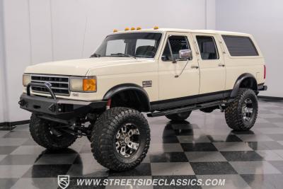 1991 Ford C-350 XLT Centurion Bronco