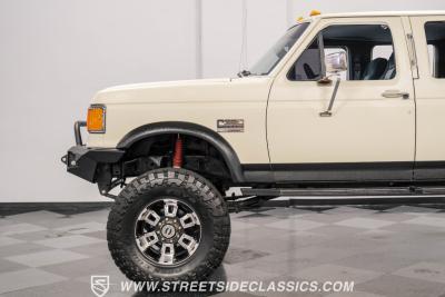 1991 Ford C-350 XLT Centurion Bronco