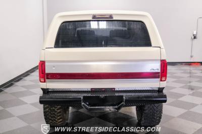 1991 Ford C-350 XLT Centurion Bronco