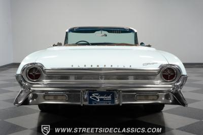 1961 Oldsmobile Starfire Convertible