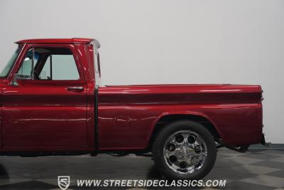 1966 Chevrolet C10 4X4 LS Restomod